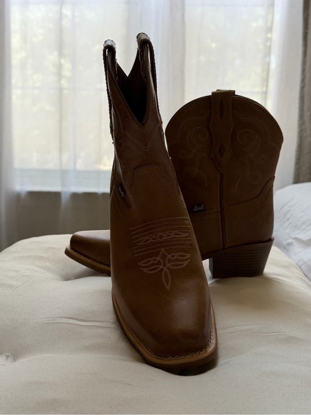 Justin Women’s Brown Leather Western Cowboy Boots Size 9B Excellent Condition